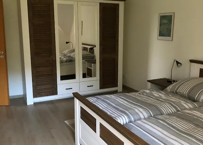 Am Eggegebirge Apartment *